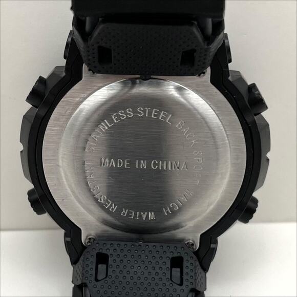 Cold Light Waterproof Sport Digital Watch in Black - Picture 8 of 9